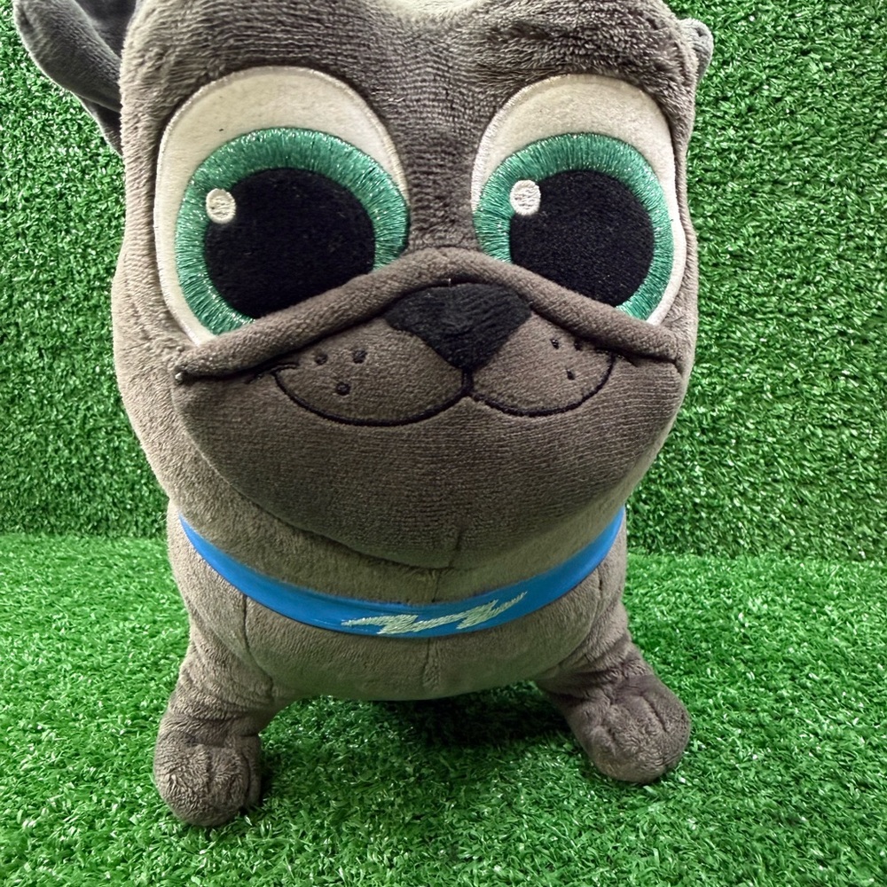 Disney Bingo Plush – Puppy Dog Pals
 and Blue Stuffed Animal